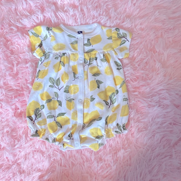 HB Lemon Dress, Romper, Sleeveless Onesie x2. Size: 0-3 month. Color: Whi/Ye/Gre - Picture 3 of 5